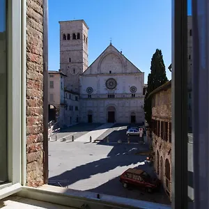 Arco Del Vento Assise